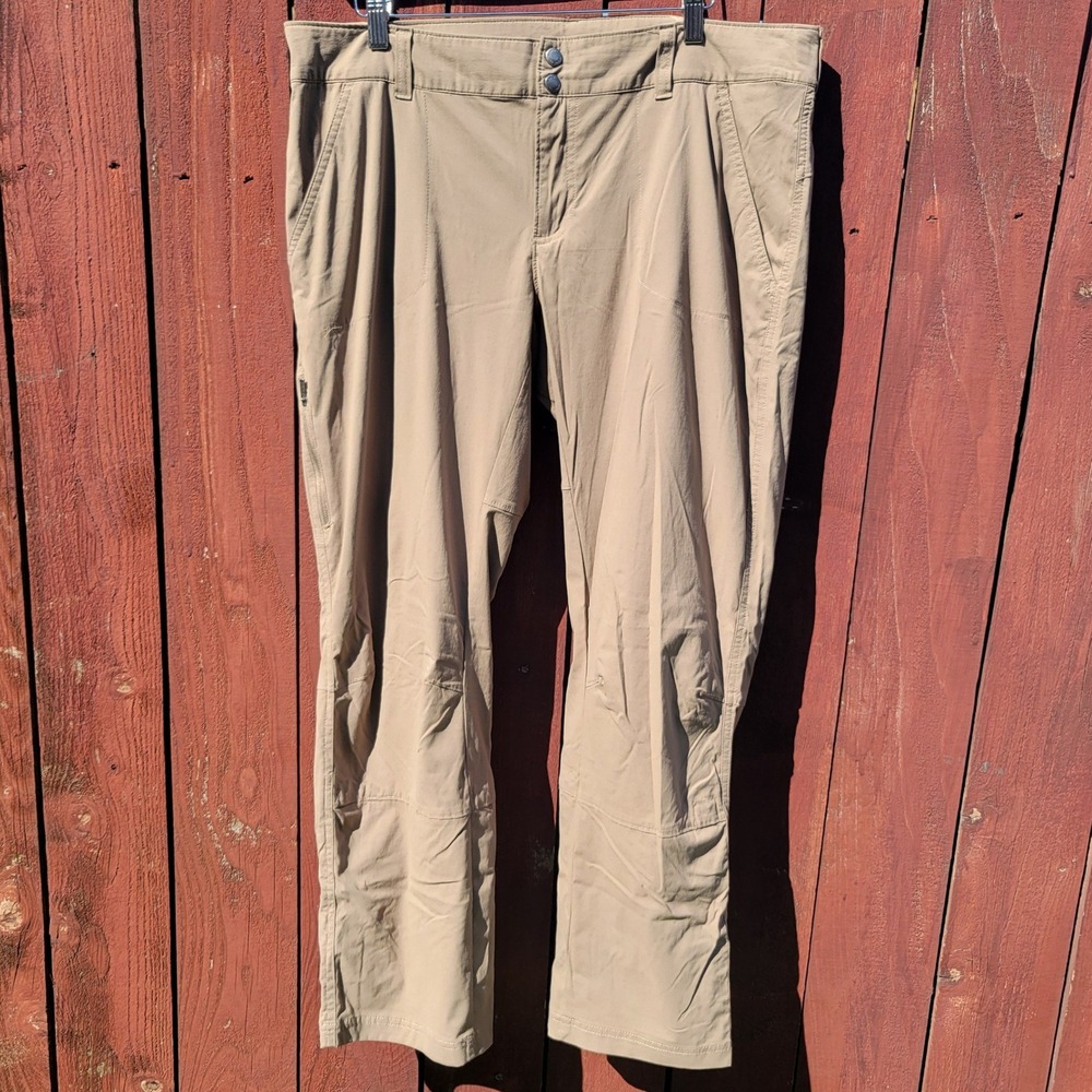 Columbia Saturday Trail Roll Up Pants Womens 16 Short Tan Khaki Hiking Outdoor